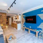 Mvision - Elegant Urban Nest *