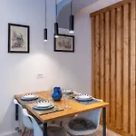 Mvision - Elegant Urban Nest