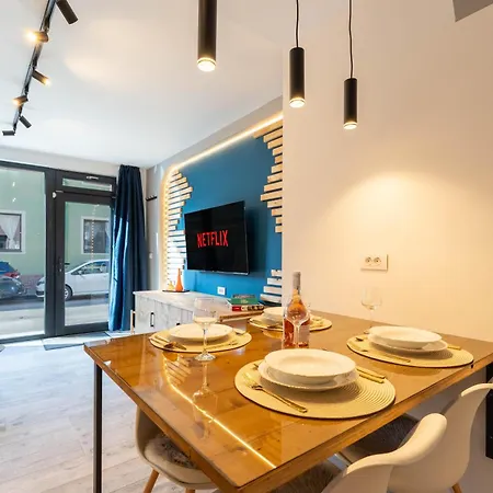 Apartment Mvision - Elegant Urban Nest