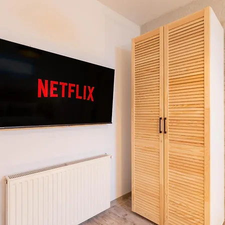 Mvision - Elegant Urban Nest Apartment *