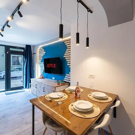 Mvision - Elegant Urban Nest Apartment *