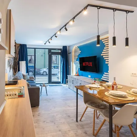 Apartment Mvision - Elegant Urban Nest Brasov