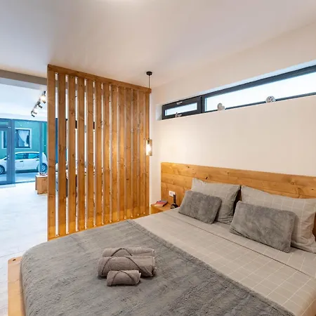 Mvision - Elegant Urban Nest