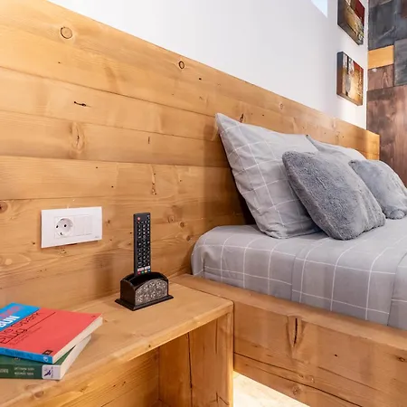 Apartment Mvision - Elegant Urban Nest