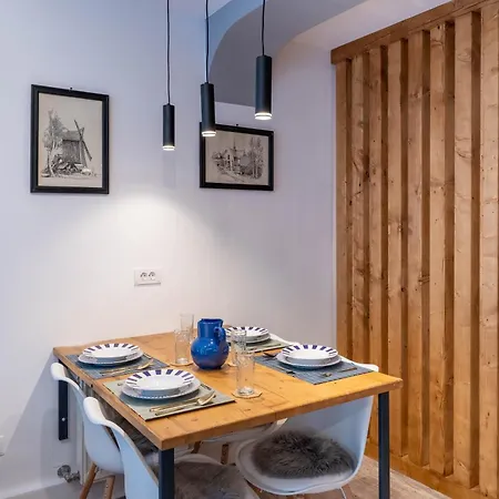 Mvision - Elegant Urban Nest