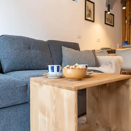 Mvision - Elegant Urban Nest