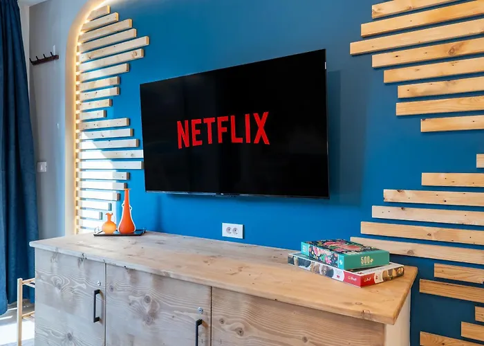 Mvision - Elegant Urban Nest