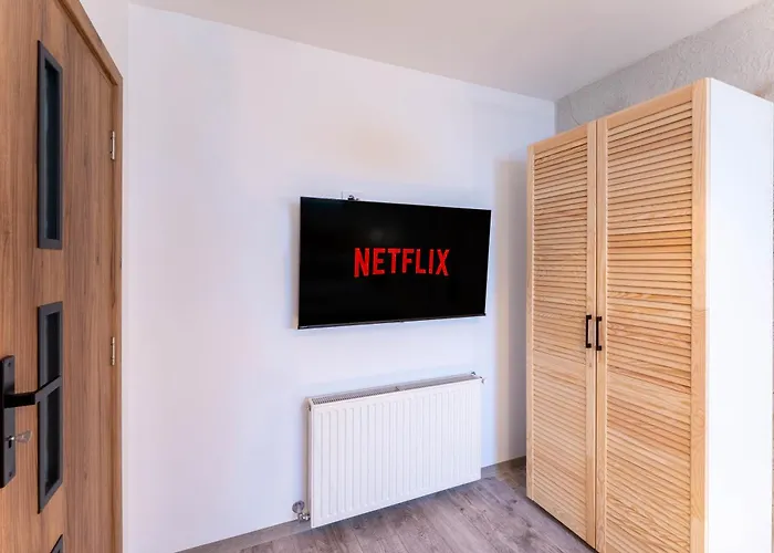 Apartman Mvision - Elegant Urban Nest