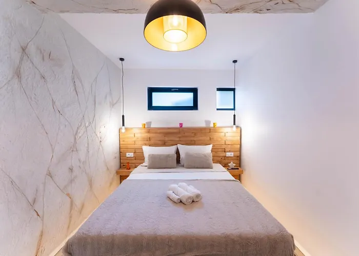 Mvision - Elegant Urban Nest