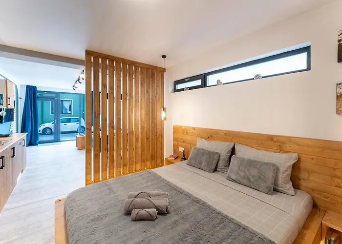 Mvision - Elegant Urban Nest