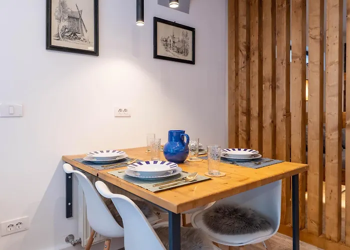 Mvision - Elegant Urban Nest Apartman