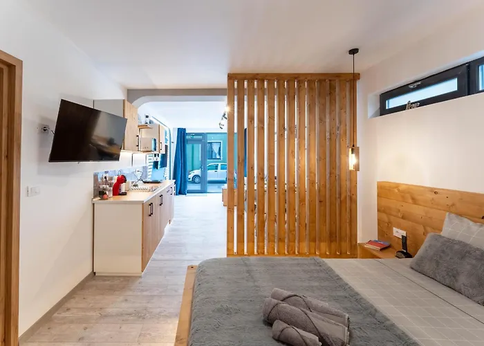 Mvision - Elegant Urban Nest * בראשוב