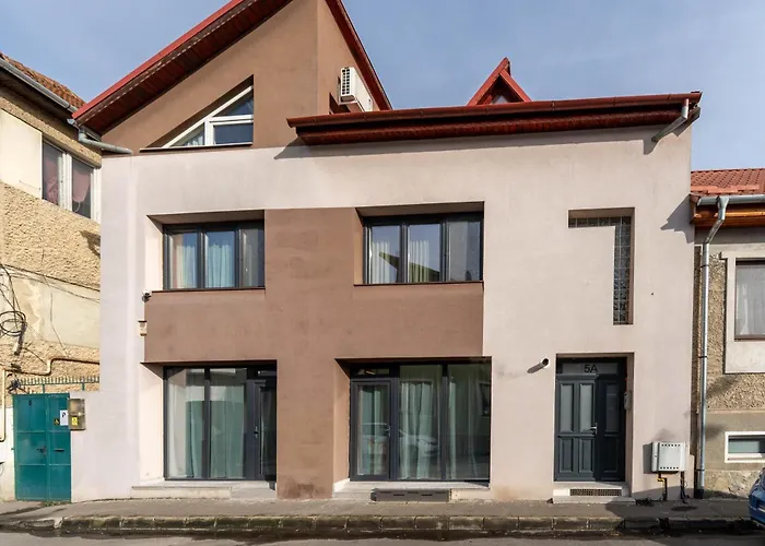 Apartman Mvision - Elegant Urban Nest *